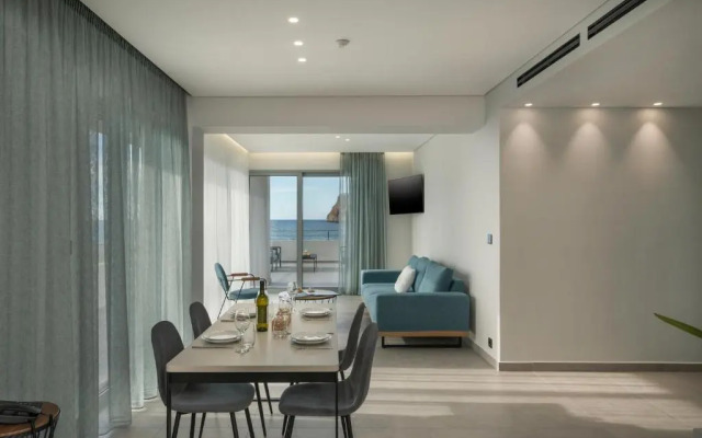Ostrakon Suites