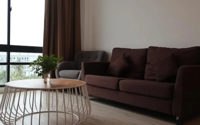 Zen66 Roxy Serviced Apartment