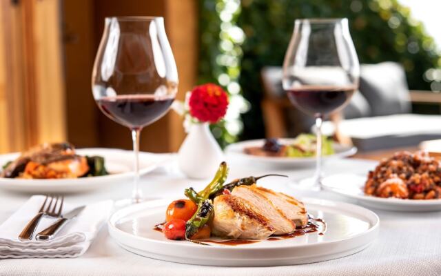 Black Walnut Inn & Vineyard