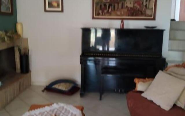 Grecos apartment