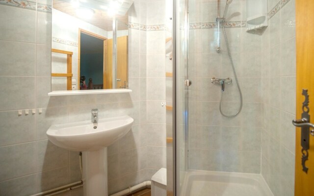 Chalet With 6 Bedrooms in Saint-martin-de-belleville, With Wonderful M