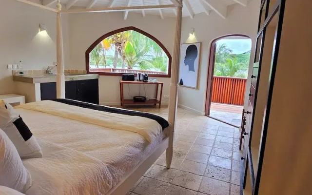 La Villa Hibiscus