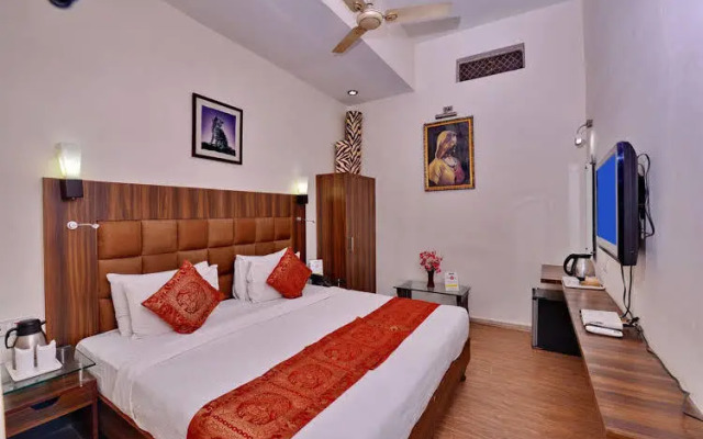 Hotel Dolphinn Agra