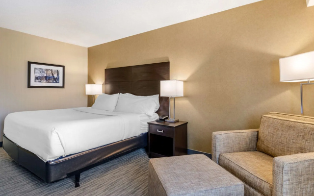 The Capitol Hotel