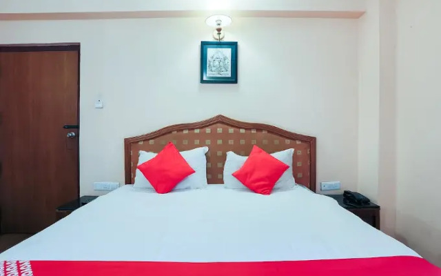 Hotel Blue Bird by OYO Rooms