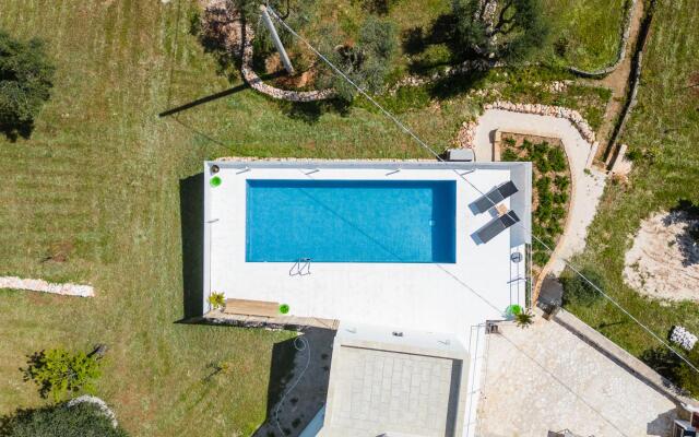 Villa L'Albicocco con piscina