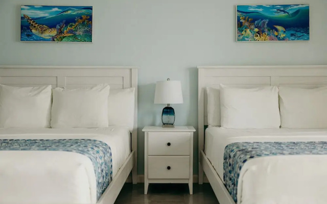 Grapetree Bay Hotel & Villas