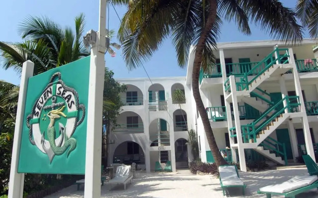 Seven Seas Resort