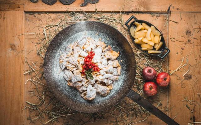 Boutique Hotel Und Chalets Bergwiesenglück