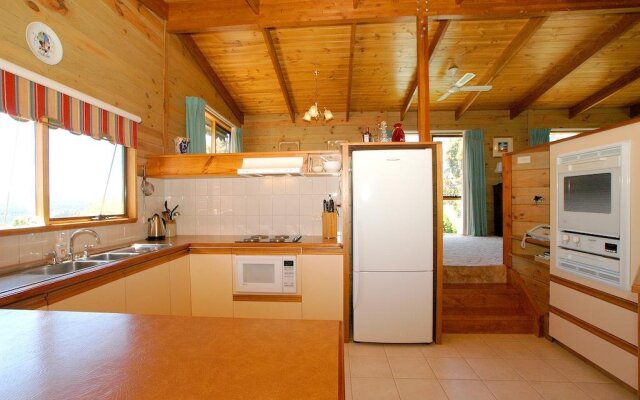 Johanna Green Holiday House