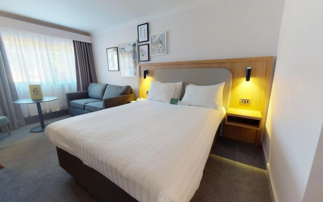 Holiday Inn Cambridge by IHG