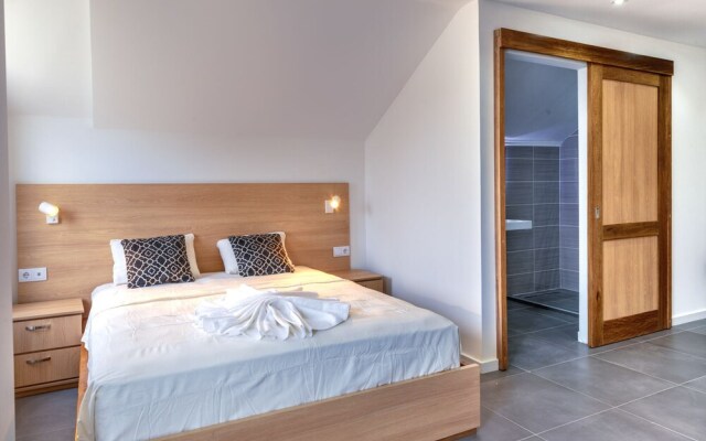 Bon Business Hotel
