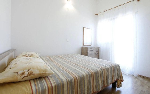 Oasis - A3(2+2) in Nin