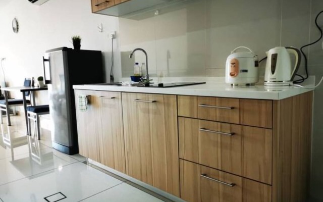 KSL Studio Homestay by Immaculate