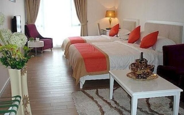 Pleasant Grasse Hotel