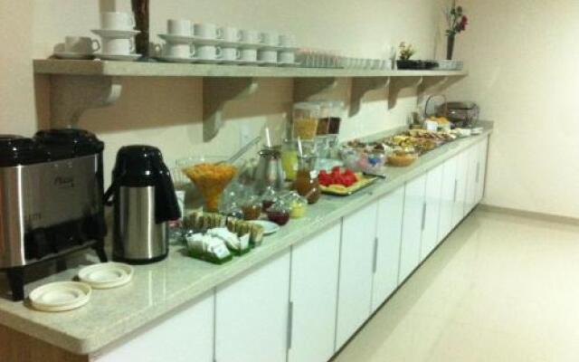 Di Napoli Plaza Hotel