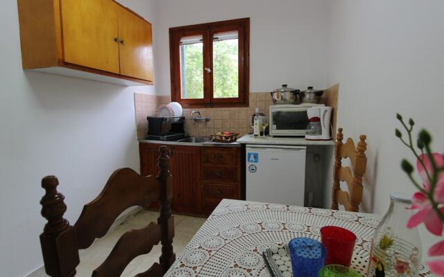 Katerina Eleni Apartments Acharavi Corfu