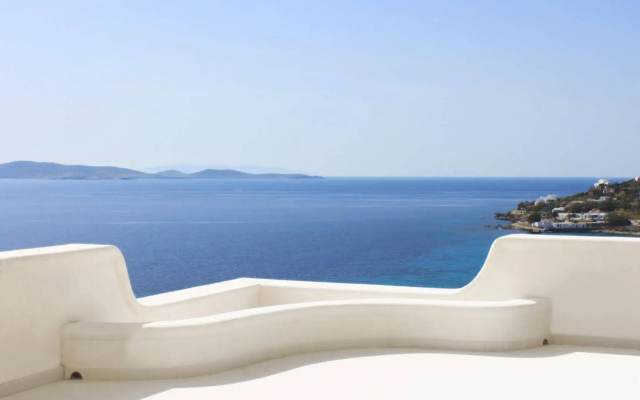 Anax Resort & Spa