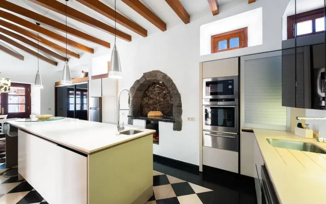 Casa Rural Hero With 5 Bedrooms and 4 Bathrooms