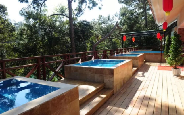 New Century SPA and Resort PUER