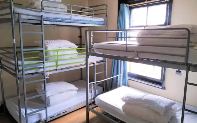 Phoenix Hostel
