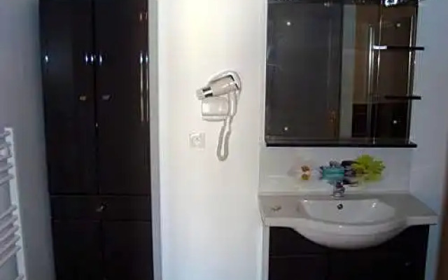 Le Fief de la Ribeyre (Adults Only)