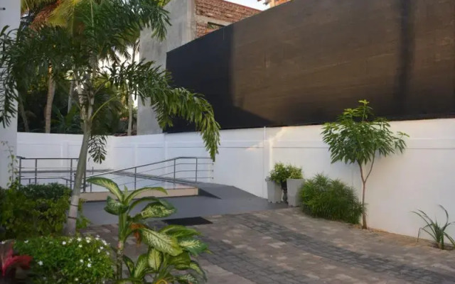 Belmont Villa