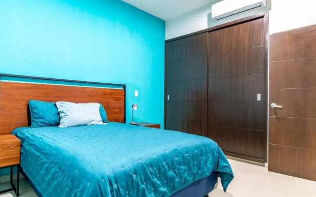 New Centric apt. with pool & jacuzzi