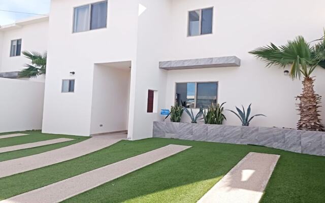 Moon House by Kivoya