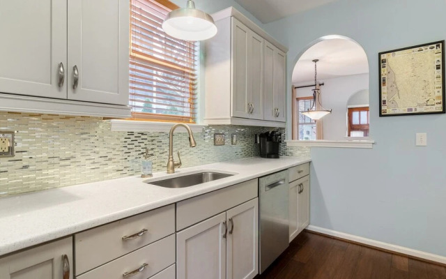 4 bedroom, Parkside Terrace Lane