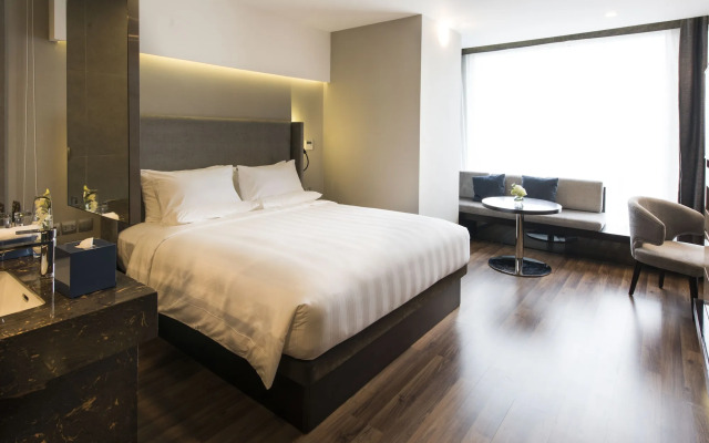 Novotel Suites Hanoi