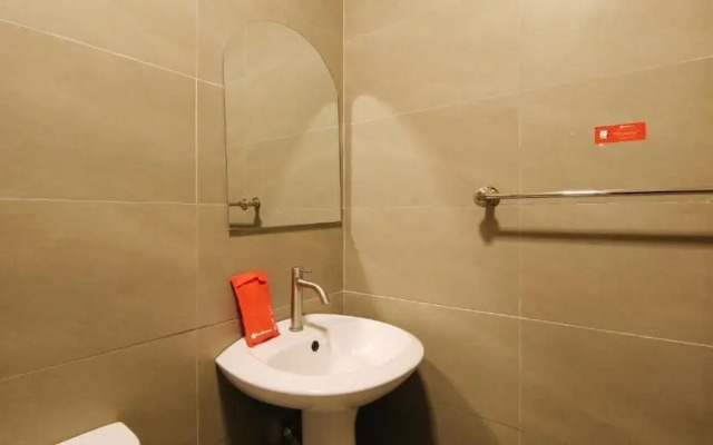 Reddoorz Plus at San Marcelino Malate