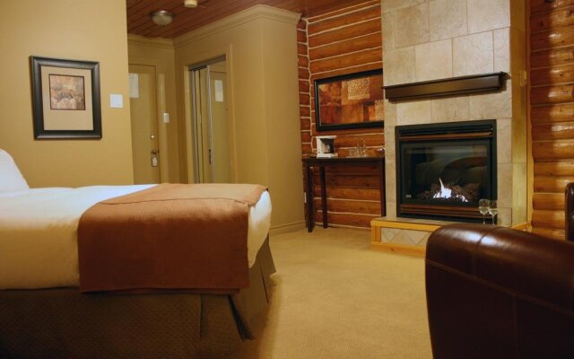 Overlander Mountain Lodge