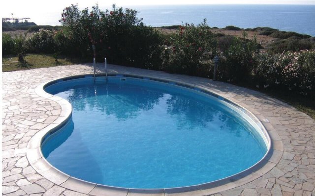 Nice Home in Pegia-paphos With Wifi and 4 Bedrooms