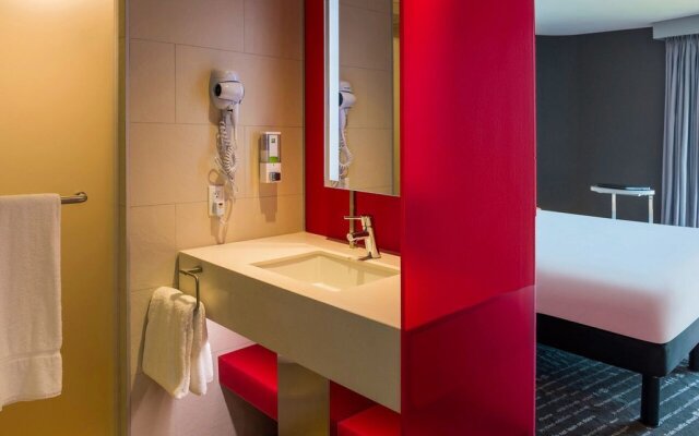 Ibis Styles New York Laguardia Airport