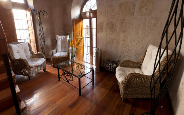 Hotel Tikary