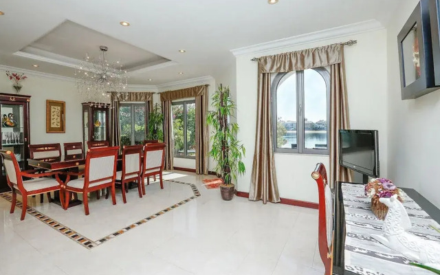 E&T Holiday Homes - Frond C Villa