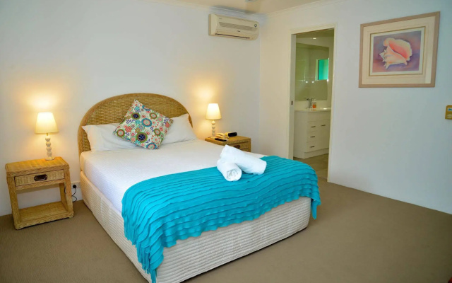 Coco Bay Resort