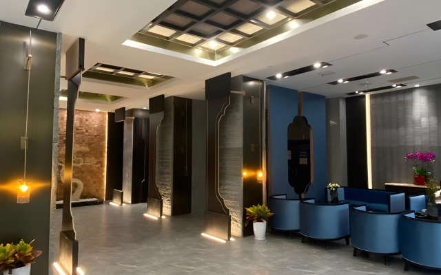 Rezen Dong Hotel (Xi'an Bell Tower Provincial Government Store) – Lobby – Xi'an