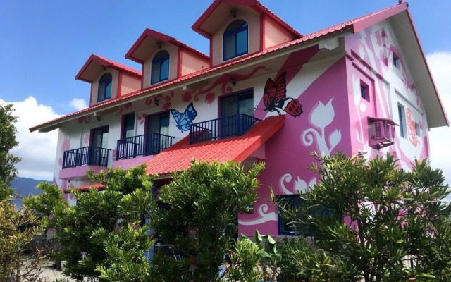 Tao Heung Garden B&B