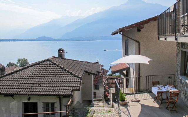 Titti Gera Lario in Gera Lario