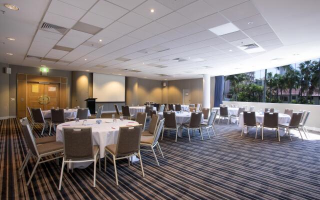 Crowne Plaza Surfers Paradise by IHG