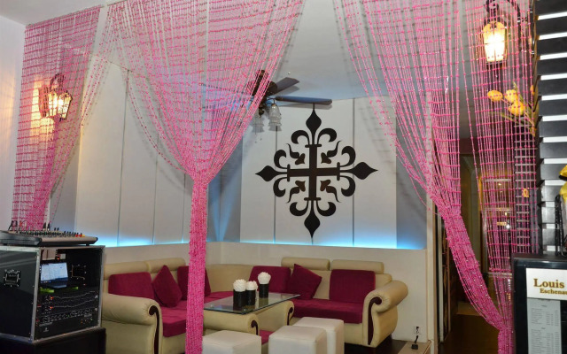 Number 9 Hotel