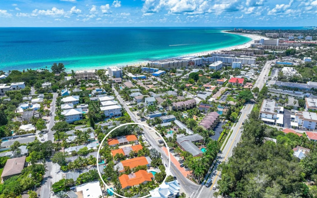 Bianco Sands by Beachside Management