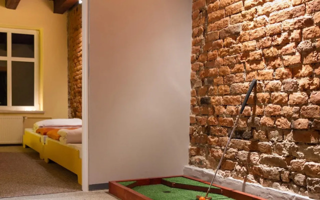 3 Bros' Hostel Cieszyn