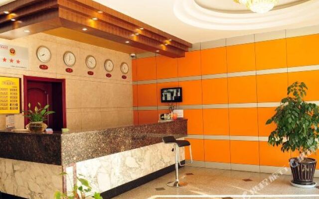 Linquan Hotel