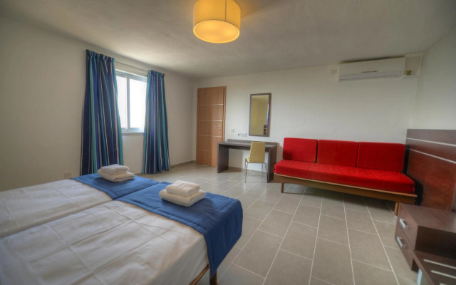 Luna Holiday Complex