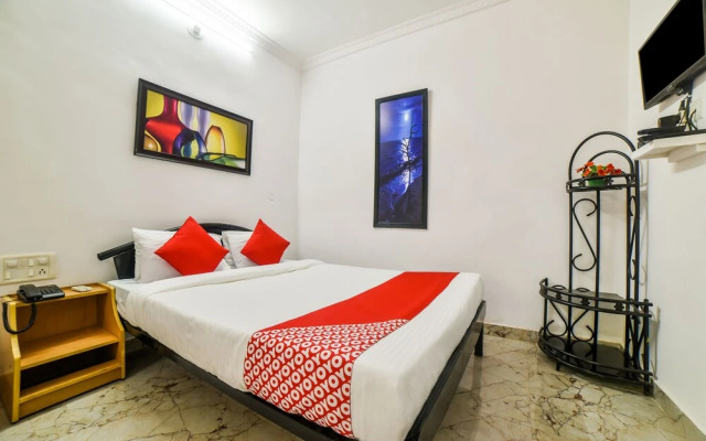 Oyo 28703 Hidden Homes