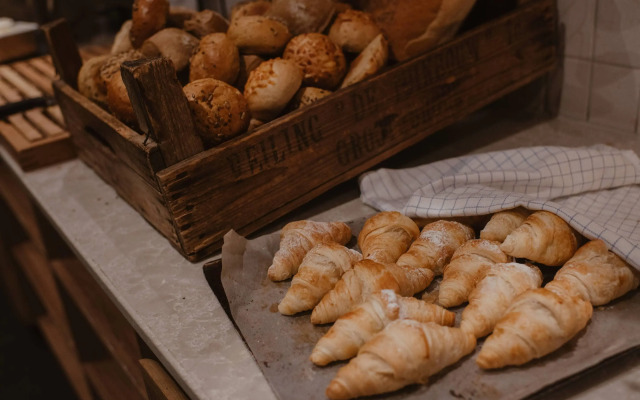 Home Hotel Odin - Dinner included