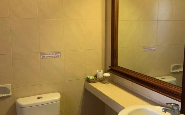 Nirwana Hotel Suites